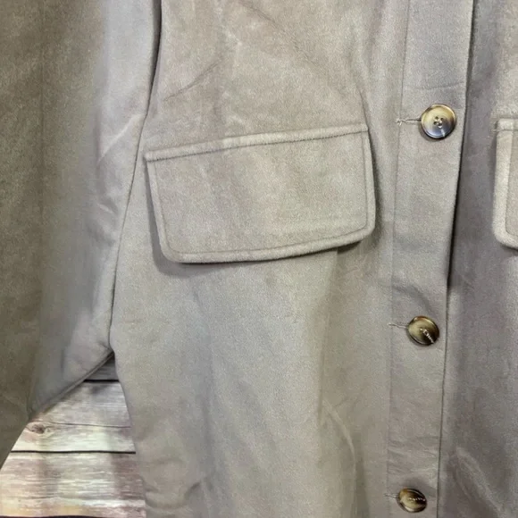 Lucca Couture Tanana Shacket Tan Size Large NWT - Picture 6 of 8